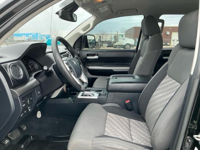 2018 Toyota TUNDRA 4X4 SR5