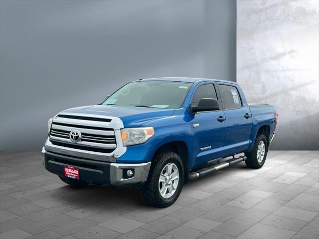 2017 Toyota TUNDRA 4X4 SR5