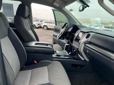 2017 Toyota TUNDRA 4X4 SR5