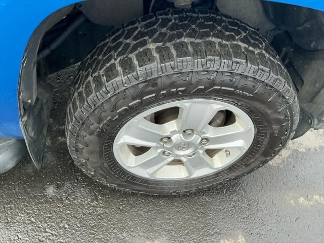 2017 Toyota TUNDRA 4X4 SR5