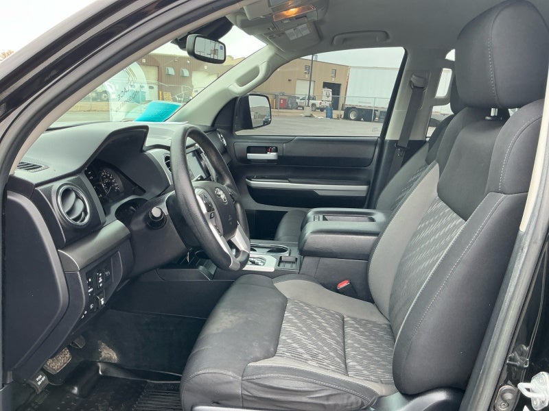 2021 Toyota TUNDRA 4X4 SR5