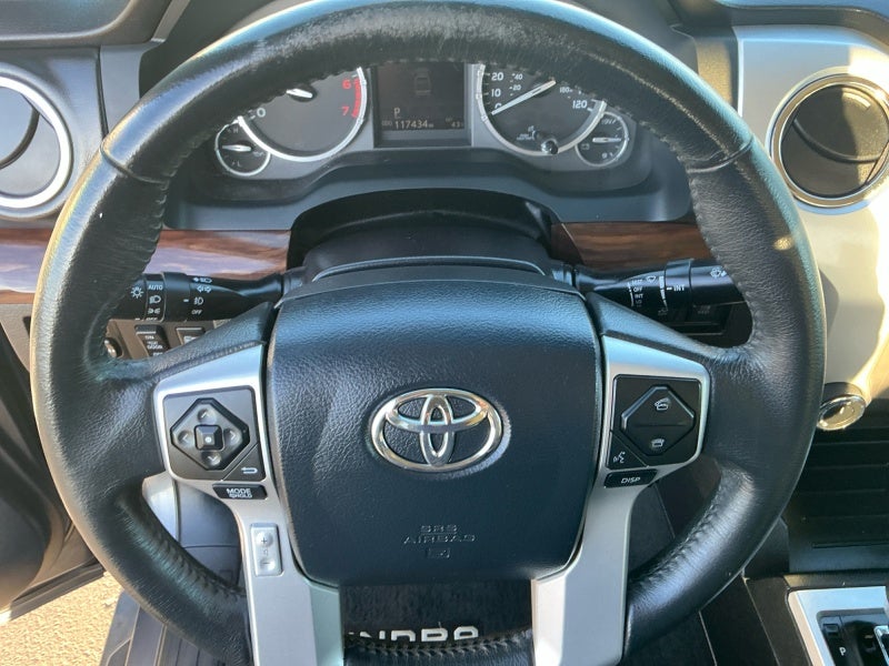 2015 Toyota TUNDRA 4X4 LTD