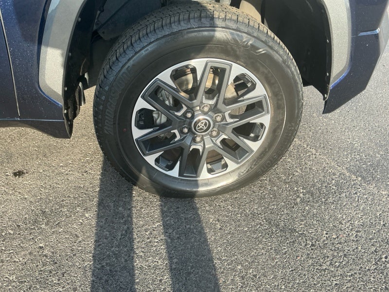 2022 Toyota TUNDRA 4X4 Limited