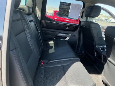 2024 Toyota TUNDRA 4X4 SR5