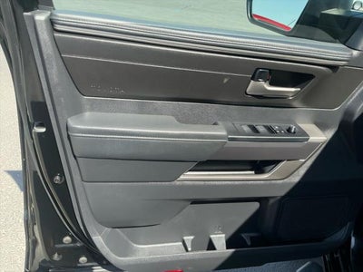 2024 Toyota TUNDRA 4X4 SR5