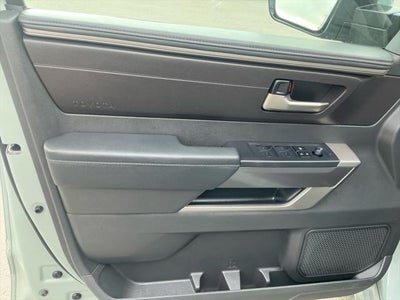 2025 Toyota TUNDRA 4X4 SR5