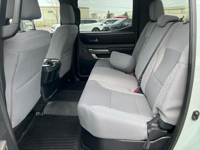 2025 Toyota TUNDRA 4X4 SR5