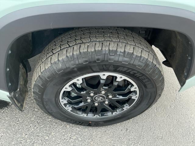 2025 Toyota TUNDRA 4X4 SR5