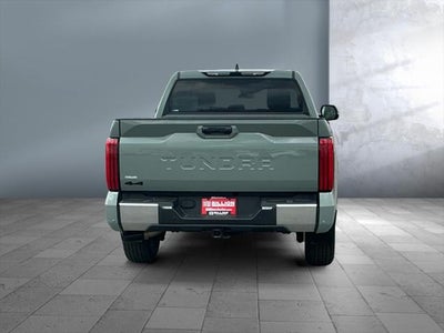 2025 Toyota TUNDRA 4X4 SR5