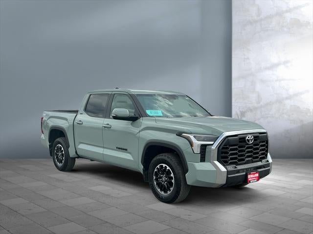 2025 Toyota TUNDRA 4X4 SR5