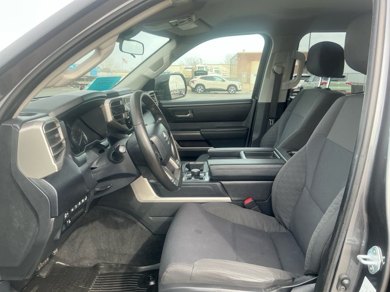 2023 Toyota TUNDRA 4X4 SR5
