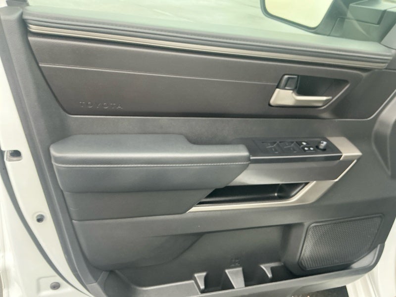 2024 Toyota Tundra 4WD SR5