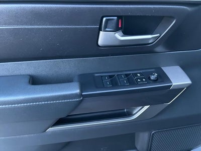 2025 Toyota TUNDRA 4X4 SR5