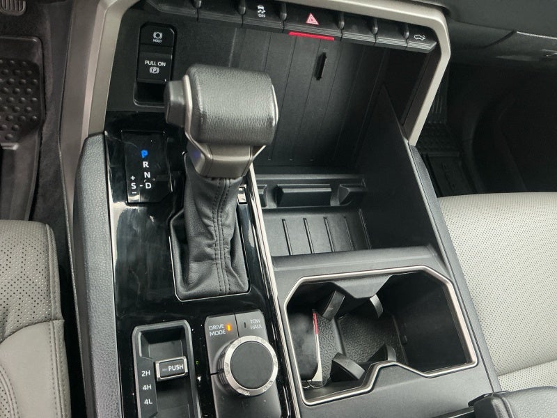2025 Toyota Tundra 4WD SR5