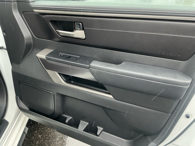 2025 Toyota Tundra 4WD SR5