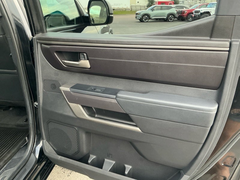 2025 Toyota Tundra 4WD SR5