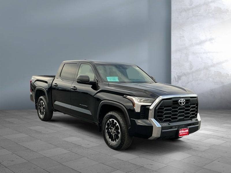 2025 Toyota Tundra 4WD SR5