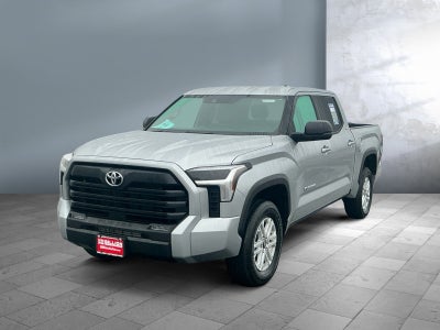 2025 Toyota Tundra 4WD SR5
