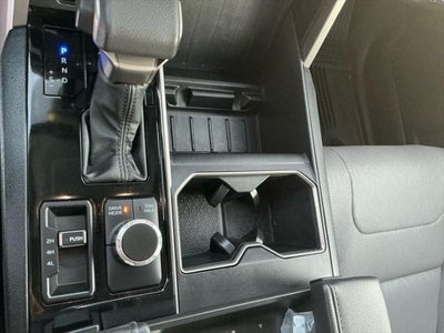 2024 Toyota TUNDRA 4X4 SR5