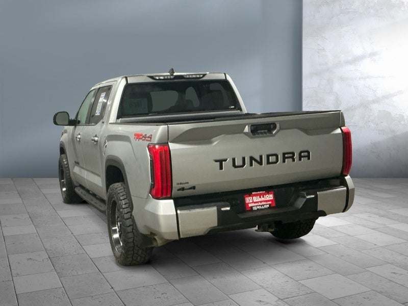 2025 Toyota TUNDRA 4X4 SR5
