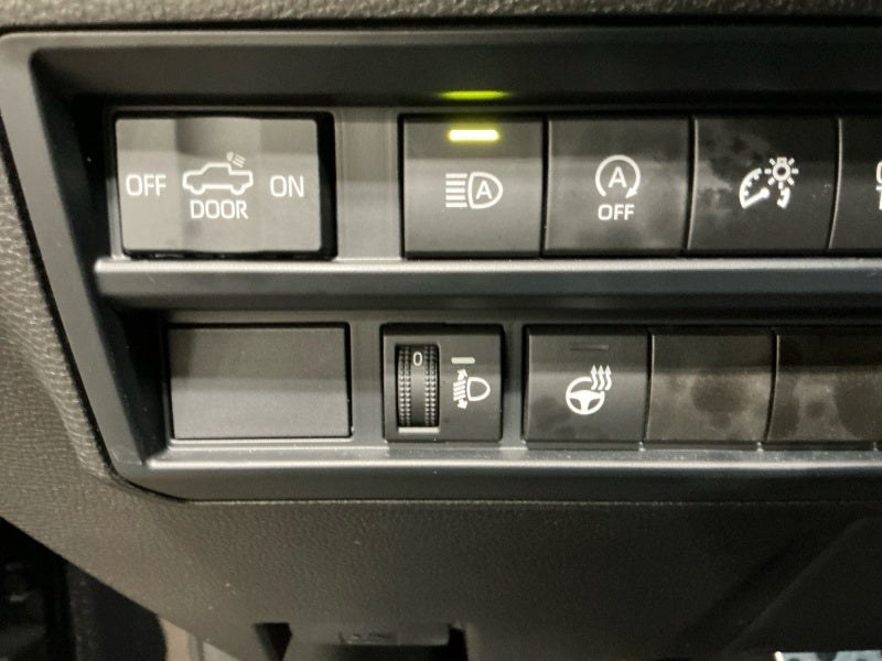 2025 Toyota TUNDRA 4X4 SR5