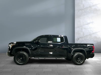 2025 Toyota TUNDRA 4X4 SR5