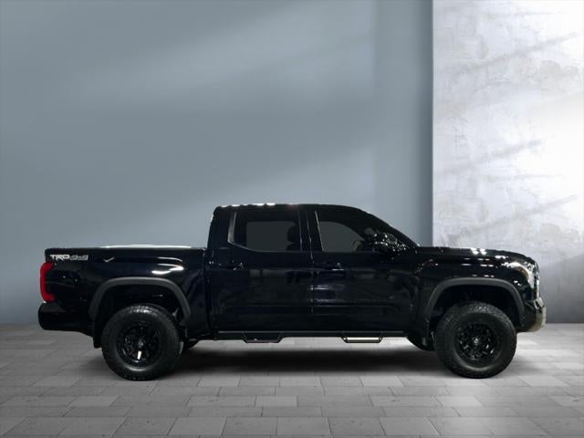 2025 Toyota TUNDRA 4X4 SR5