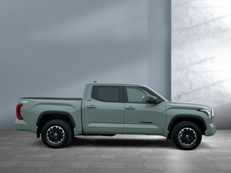 2024 Toyota TUNDRA 4X4 SR5