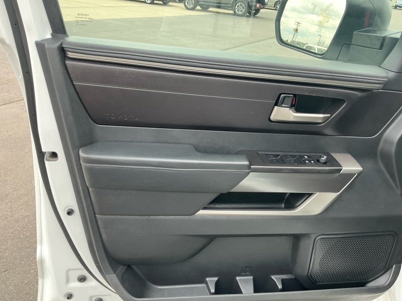 2024 Toyota Tundra 4WD SR5
