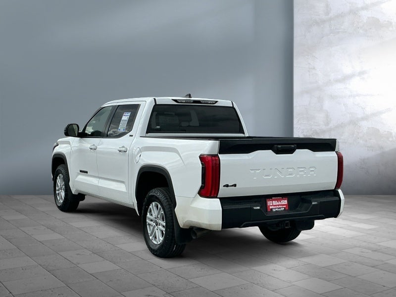 2024 Toyota Tundra 4WD SR5
