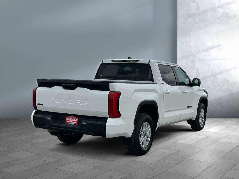 2024 Toyota Tundra 4WD SR5