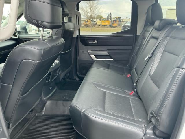 2024 Toyota TUNDRA 4X4 SR5