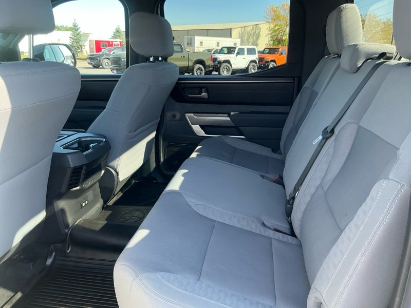 2025 Toyota Tundra 4WD SR5
