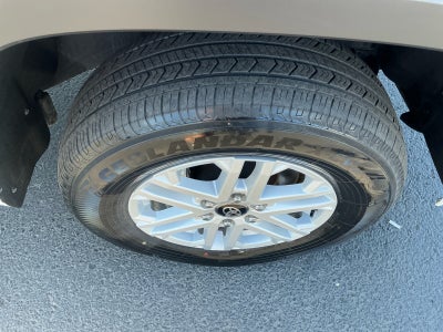 2025 Toyota Tundra 4WD SR5