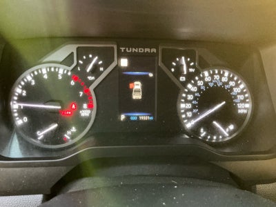 2025 Toyota Tundra 4WD SR5