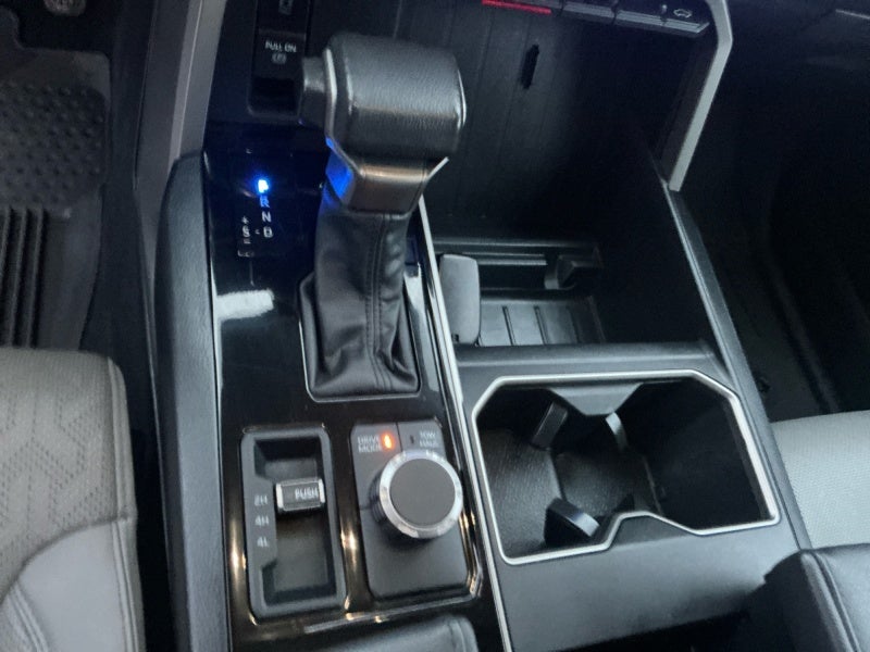 2025 Toyota Tundra 4WD SR5