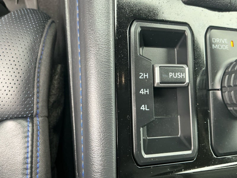 2023 Toyota TUNDRA 4X4 Platinum