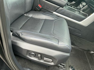 2023 Toyota TUNDRA 4X4 Platinum