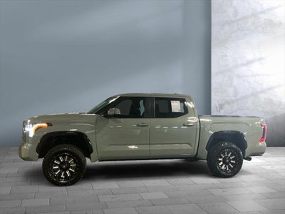 2025 Toyota TUNDRA 4X4 Platinum