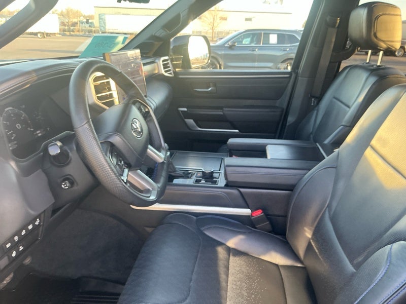 2023 Toyota TUNDRA 4X4 Platinum