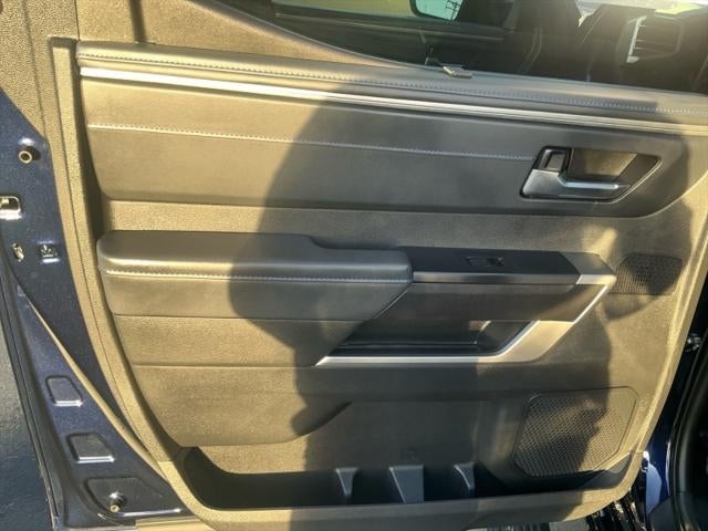 2023 Toyota TUNDRA 4X4 Platinum