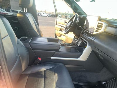 2023 Toyota TUNDRA 4X4 Platinum