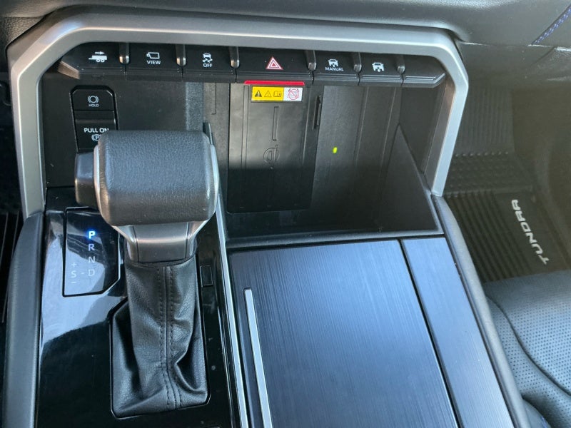 2023 Toyota TUNDRA 4X4 Platinum