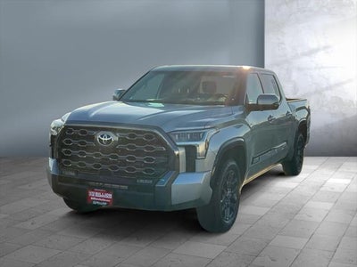 2023 Toyota TUNDRA 4X4 Platinum