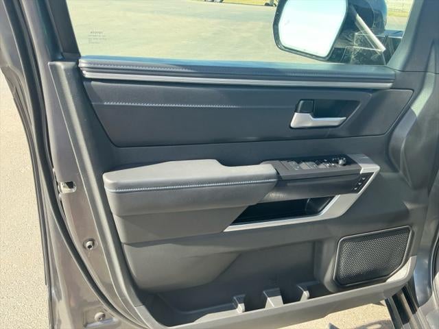 2024 Toyota TUNDRA 4X4 Platinum