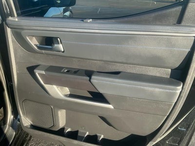 2022 Toyota TUNDRA 4X4 Platinum