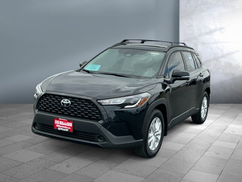 2025 Toyota Corolla Cross LE