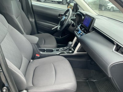 2025 Toyota Corolla Cross LE
