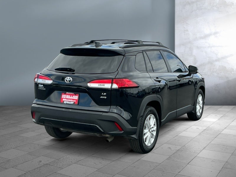 2025 Toyota Corolla Cross LE