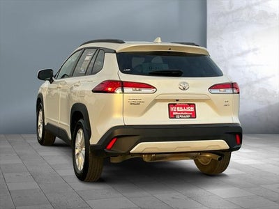 2023 Toyota Corolla Cross LE